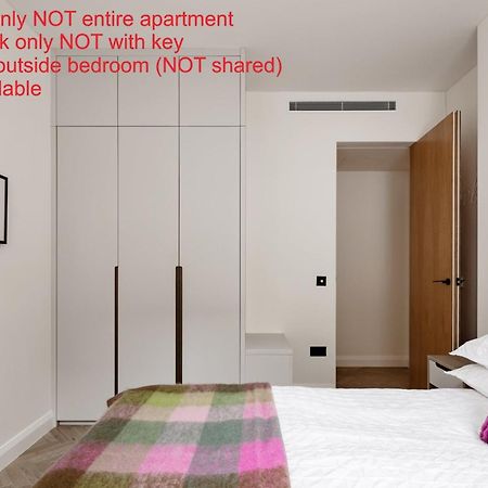 Modern Apartment & Rooms At Charing Cross Londýn Exteriér fotografie