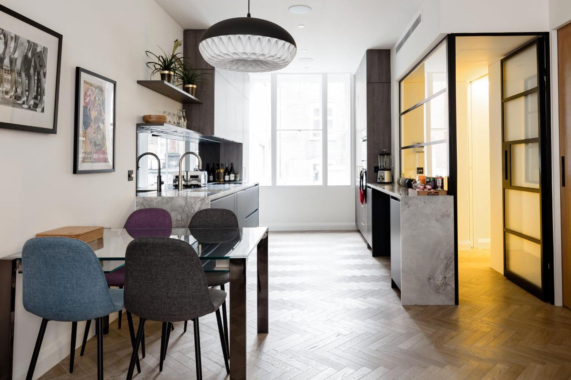 Modern Apartment & Rooms At Charing Cross Londýn Exteriér fotografie